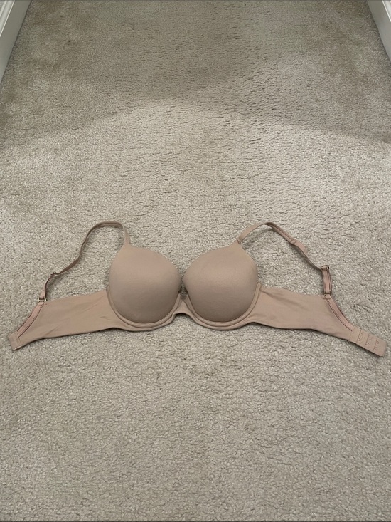 Soma Other - Preowned Soma Smooth T-Shirt Nude Bra 32D